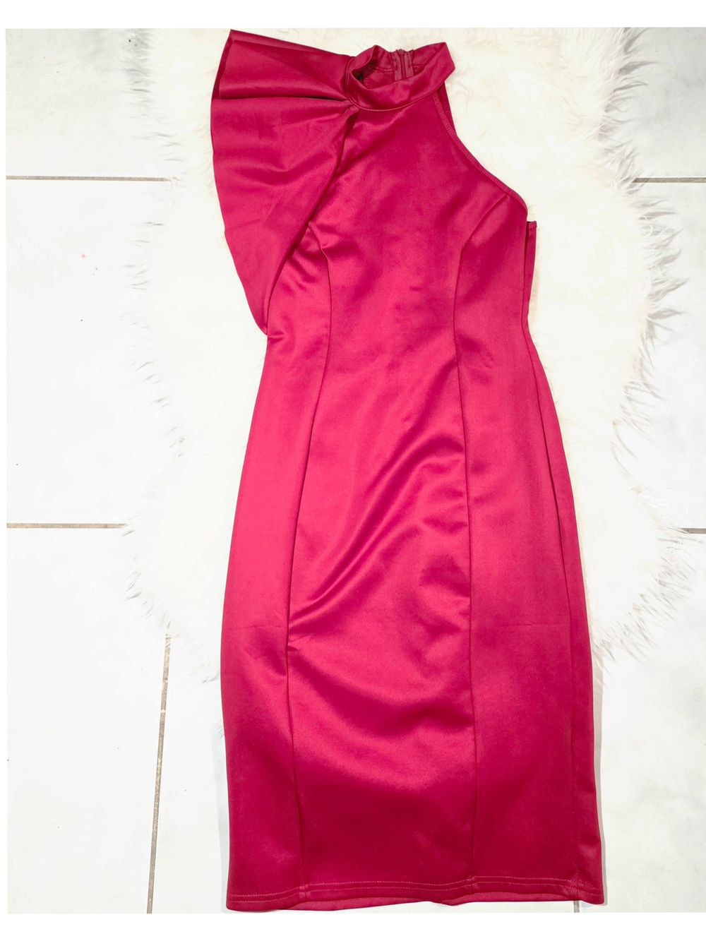Amazon Red One-Shoulder Ruffle Sheath Dress - Picture 2 of 6
